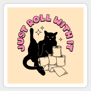 Roll with it Black Cat in beige Magnet